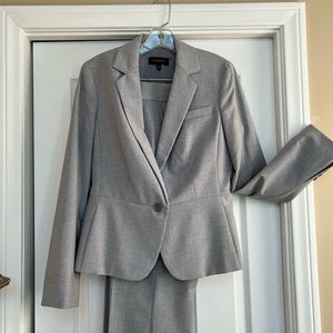 COPY - Talbots Suit Jacket size 8 & Pants size 6